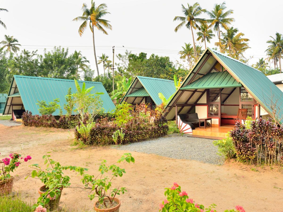 Kadaloram Beach Resort Kochi Bagian luar foto